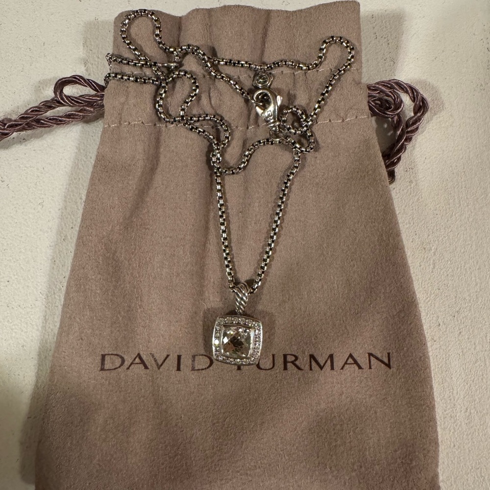 AUTHENTIC David Yurman Petite Albion in white topaz with diamonds